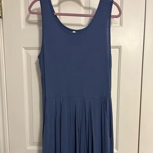 Never worn, no tags. Sleeveless Empire Waist Casual Dress. Length to knees